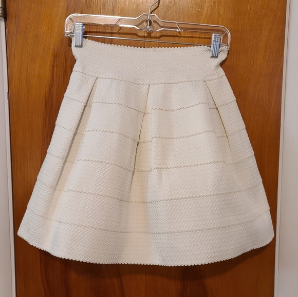 Nordstrom Dresses & Skirts - Nordstrom Love on a Hanger Cream Skirt Size M